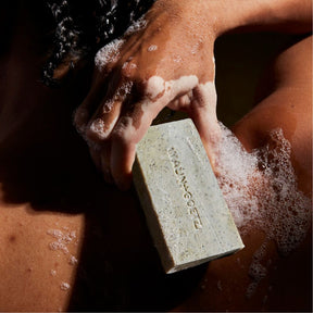 Malin + Goetz Mandelic Acid Exfoliating Bar