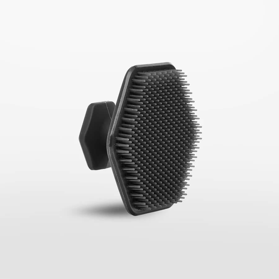 https://www.thegroomingclinic.com/cdn/shop/products/tooletries_face_scrubber_gentle_charcoal_900x.jpg?v=1657708089